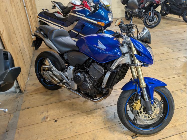 HONDA CB 600 F HORNET