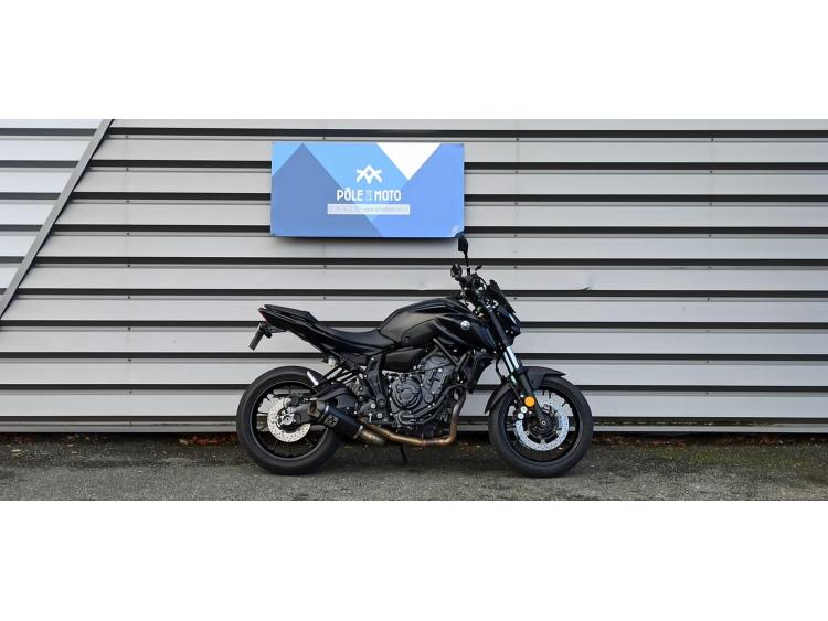 YAMAHA MT-07