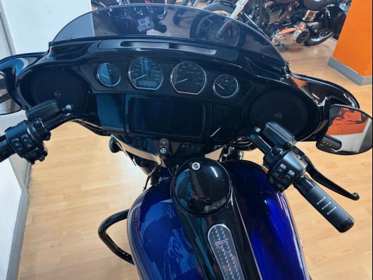 HARLEY-DAVIDSON TOURING STREET GLIDE 1868 S