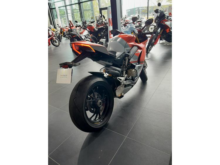 DUCATI PANIGALE 1103 V4 CORSE