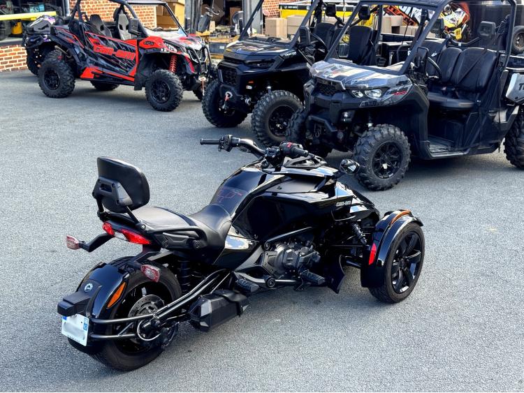 CAN-AM SPYDER F3 1330 Black can am canam rs f3s ryker 900