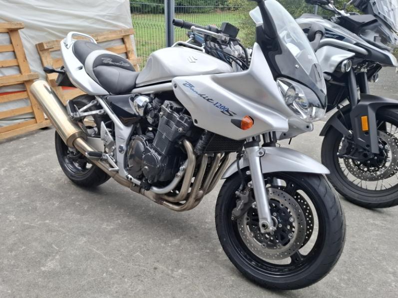 SUZUKI GSF 1200 S BANDIT