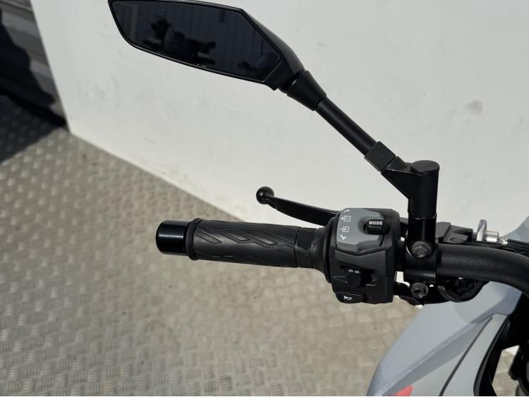 SUZUKI KATANA 1000