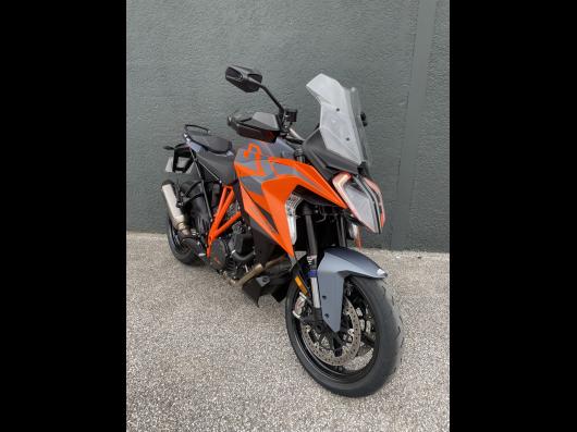 KTM 1290 SUPER DUKE GT