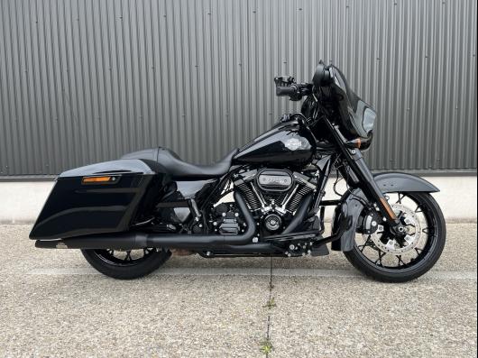 HARLEY-DAVIDSON TOURING STREET GLIDE 1868 SPECIAL