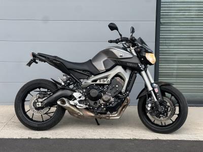 YAMAHA MT-09 ABS