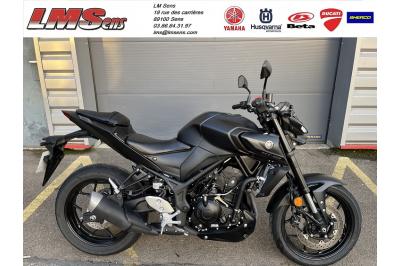 YAMAHA MT-03