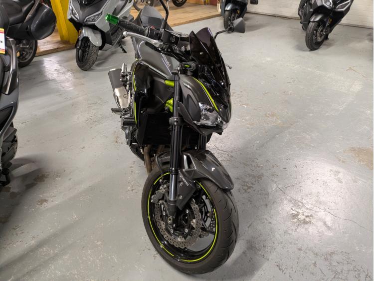 KAWASAKI Z 900
