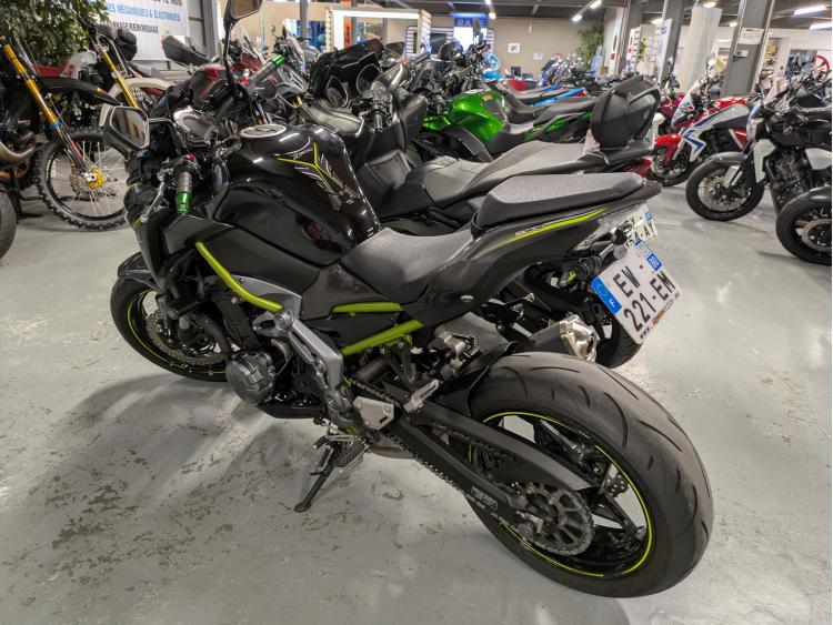 KAWASAKI Z 900