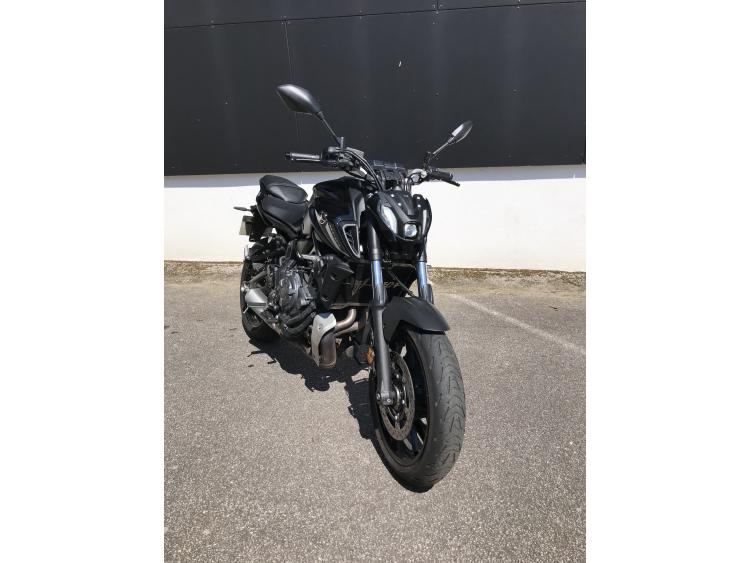 YAMAHA MT-07 (47.5CV)
