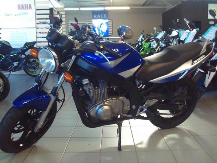 SUZUKI GS 500 E