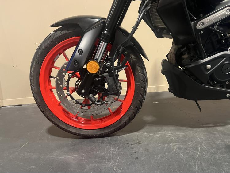 YAMAHA MT-125 ABS (A partir de 76€ / mois)