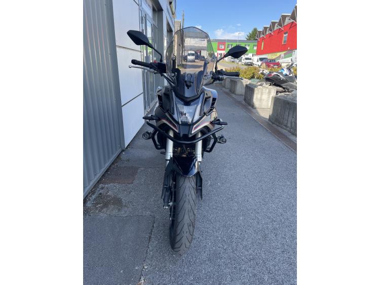 VOGE DS500