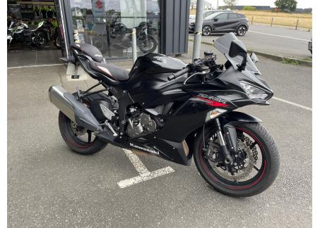 KAWASAKI ZX-6R 636