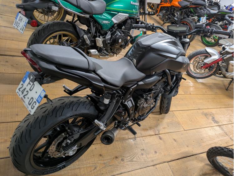 YAMAHA MT-07 ABS