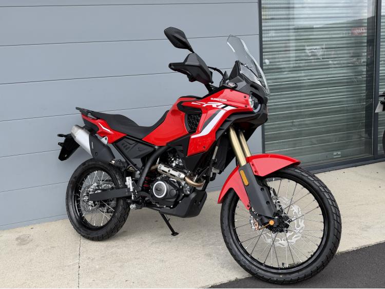 QJ MOTOR SRT 125 DX