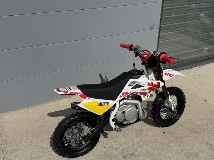 YCF 50 A LIMITED EDITION 