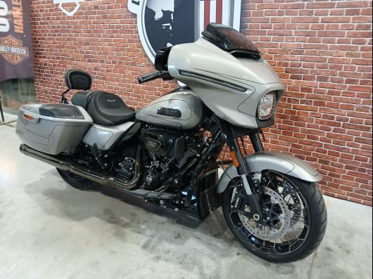 HARLEY-DAVIDSON TOURING STREET GLIDE 1977 CVO 