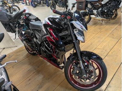 SUZUKI GSX-S 750