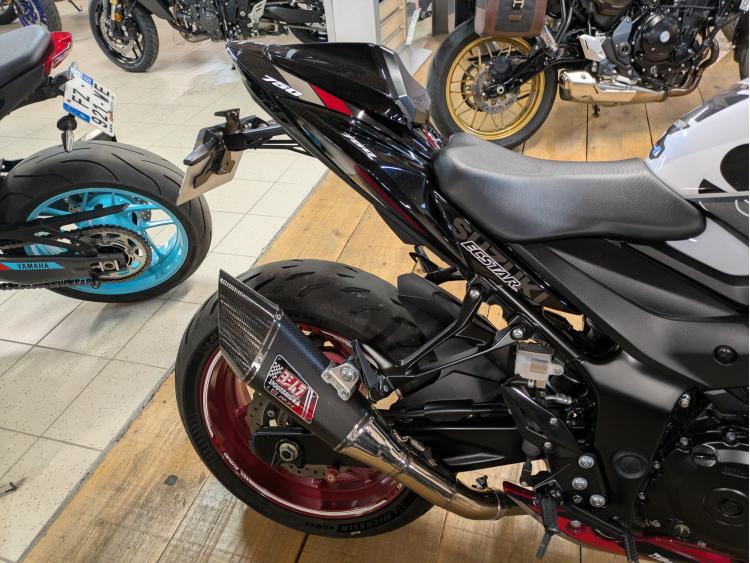 SUZUKI GSX-S 750