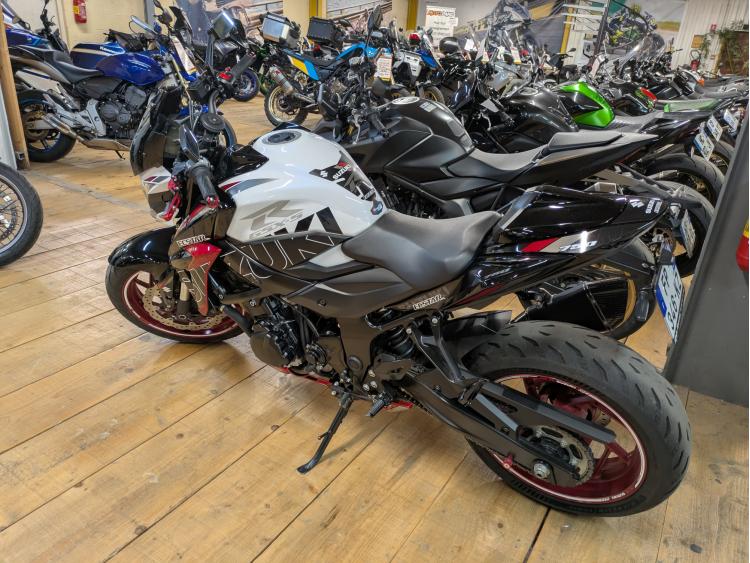SUZUKI GSX-S 750