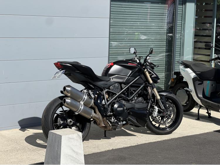 DUCATI 848 STREETFIGHTER