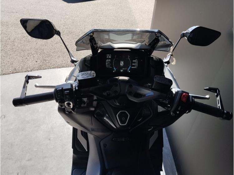 YAMAHA XP T-MAX 560 TECH MAX