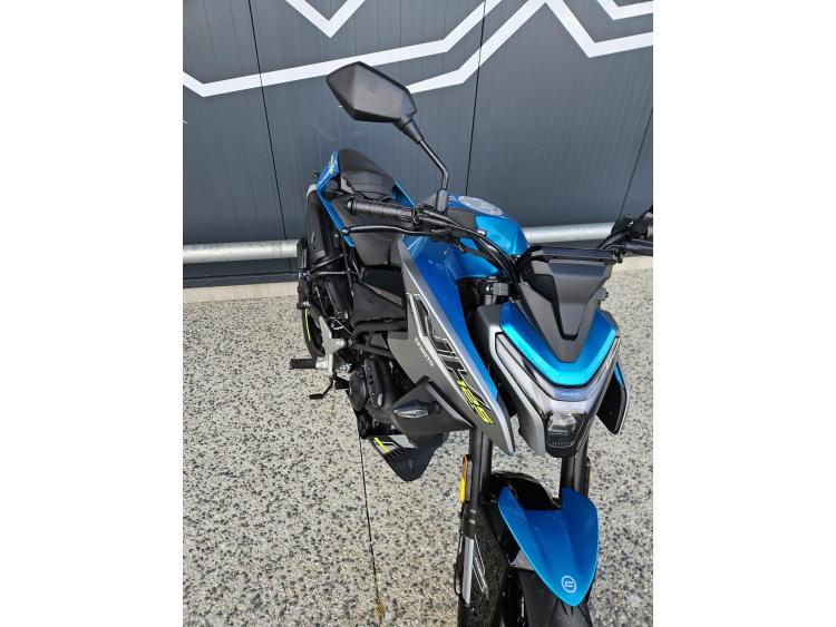 CF MOTO 125NK Dispo Noir ou Bleu 