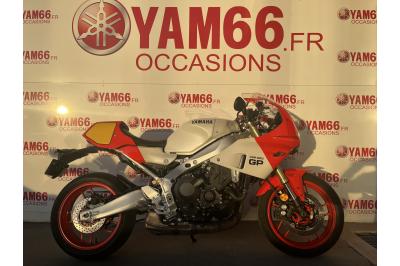 YAMAHA XSR 900 GP