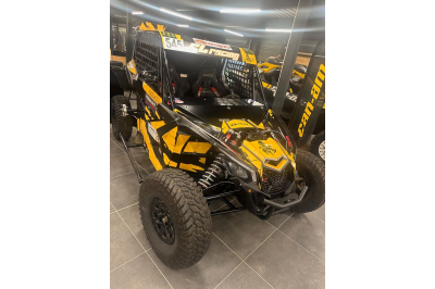 CAN-AM MAVERICK X3