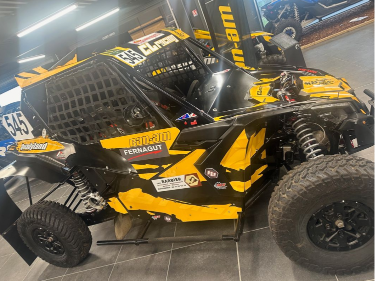 CAN-AM MAVERICK X3