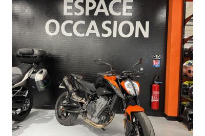 KTM 890 DUKE