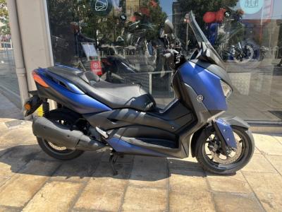 YAMAHA XMAX 300