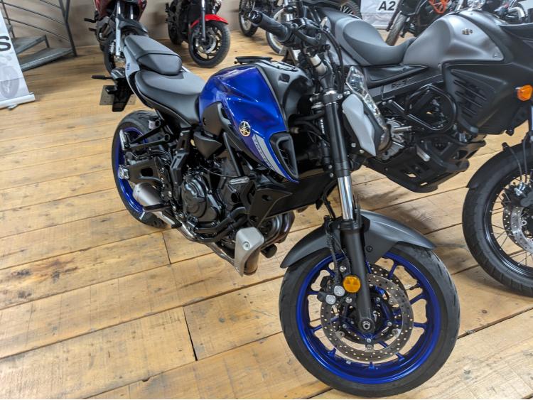 YAMAHA MT-07