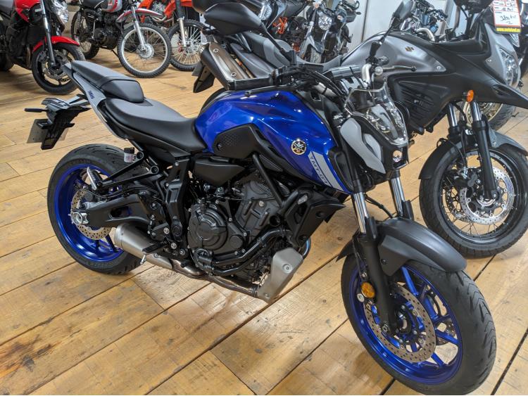 YAMAHA MT-07