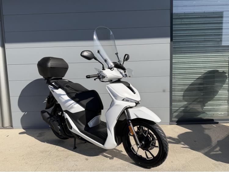 VOGE SR16 125