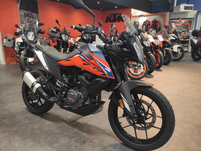 KTM 390 ADVENTURE LIVRAION OFFERTE