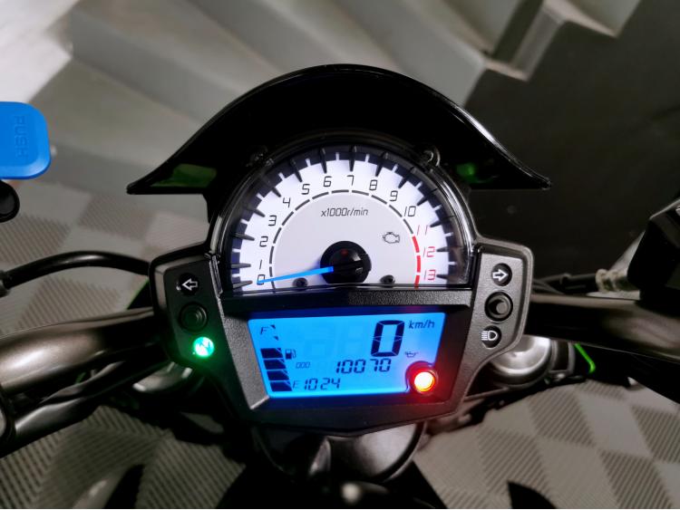 KAWASAKI ER-6 ER6N ER6 ER-6N - Permis A2