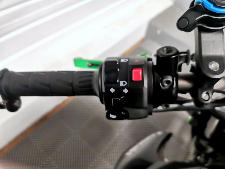 KAWASAKI ER-6 ER6N ER6 ER-6N - Permis A2