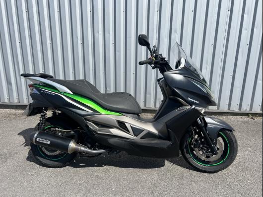 photo-annonce-kawasaki-j300_682c425d8945c114599679.jpg