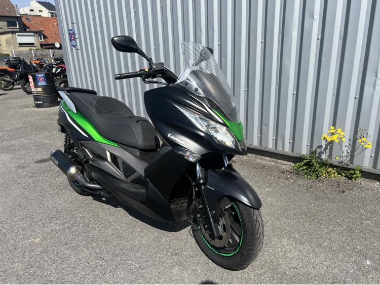 KAWASAKI J300