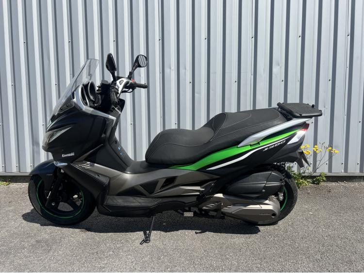 KAWASAKI J300