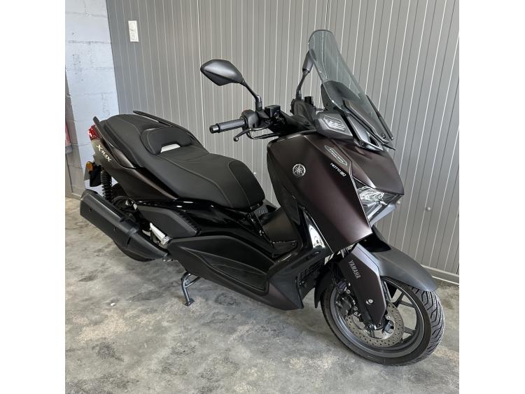 YAMAHA XMAX 300 Tech Max