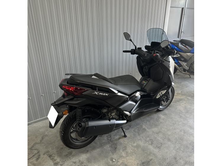 YAMAHA XMAX 300 Tech Max