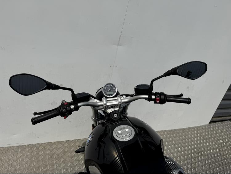 BMW R NineT PURE