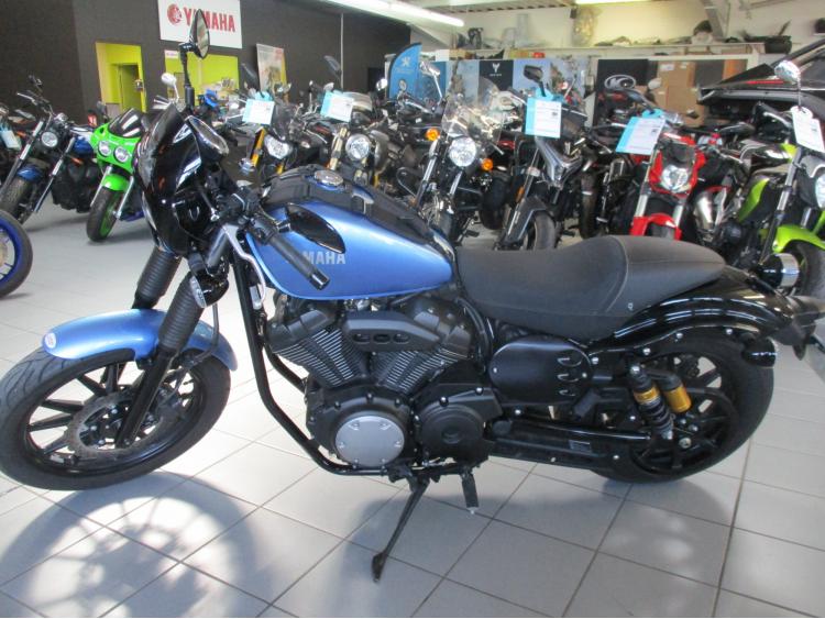 YAMAHA XVS 950