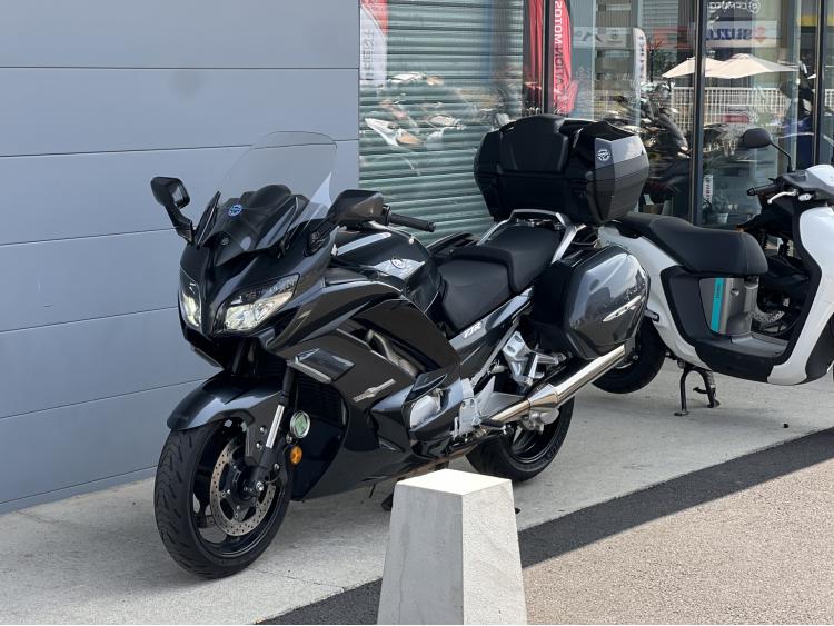 YAMAHA FJR 1300 AE