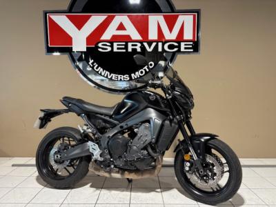 YAMAHA MT-09