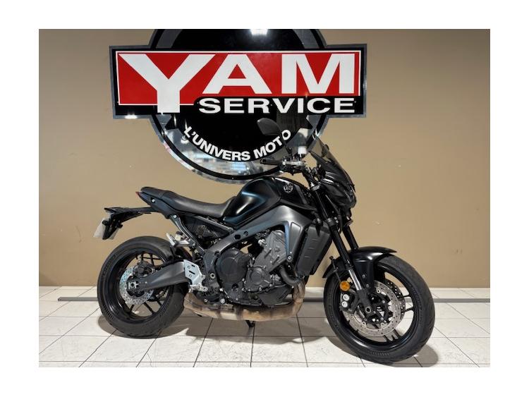 YAMAHA MT-09