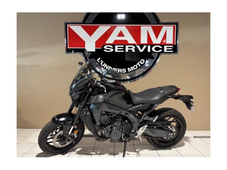 YAMAHA MT-09